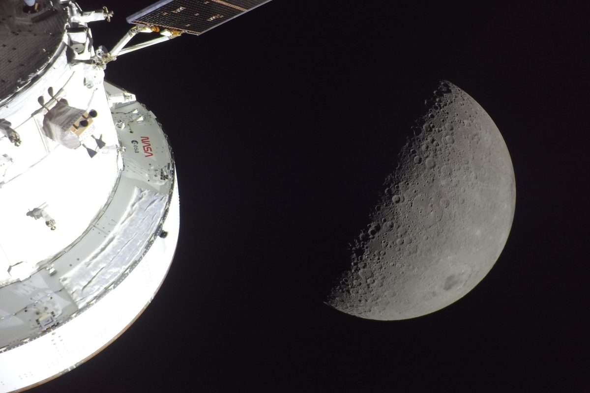 FD06_Lunar-Flyby-and-Eclipse