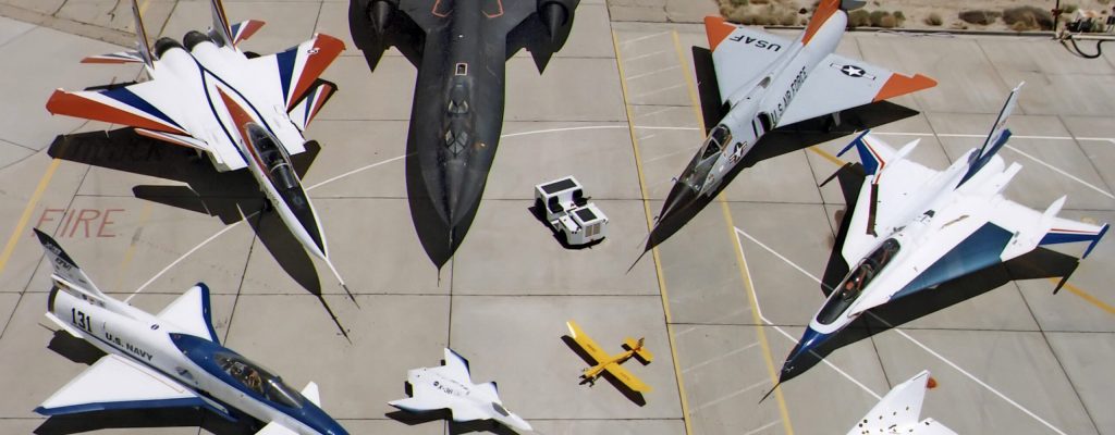 Collection_of_military_aircraft