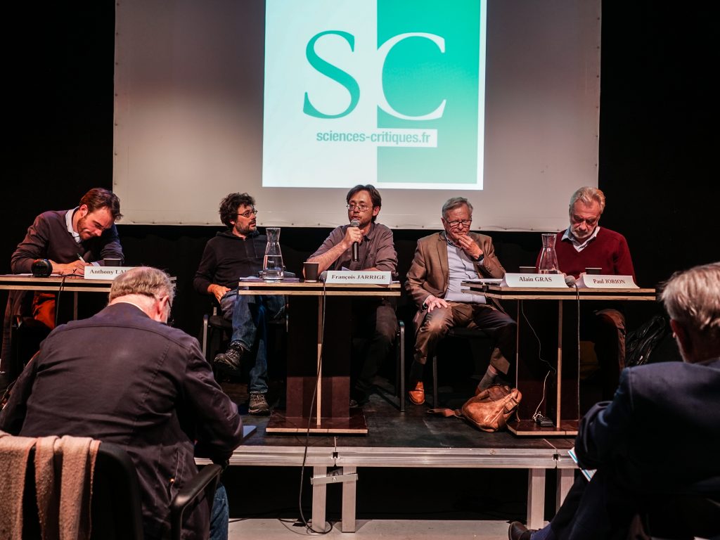 Comment et pourquoi critiquer la technologie ? Conférence organisée par Sciences Critiques. Première table ronde. 29 mai 2019. © Gary Libot