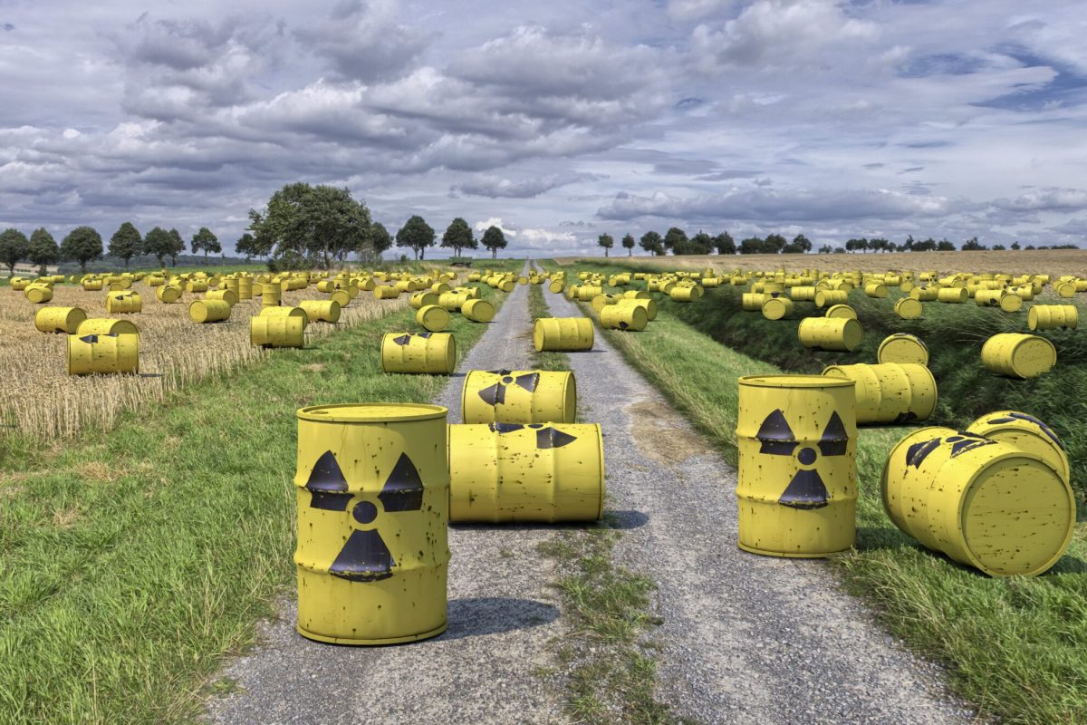 nuclear-waste-1471361